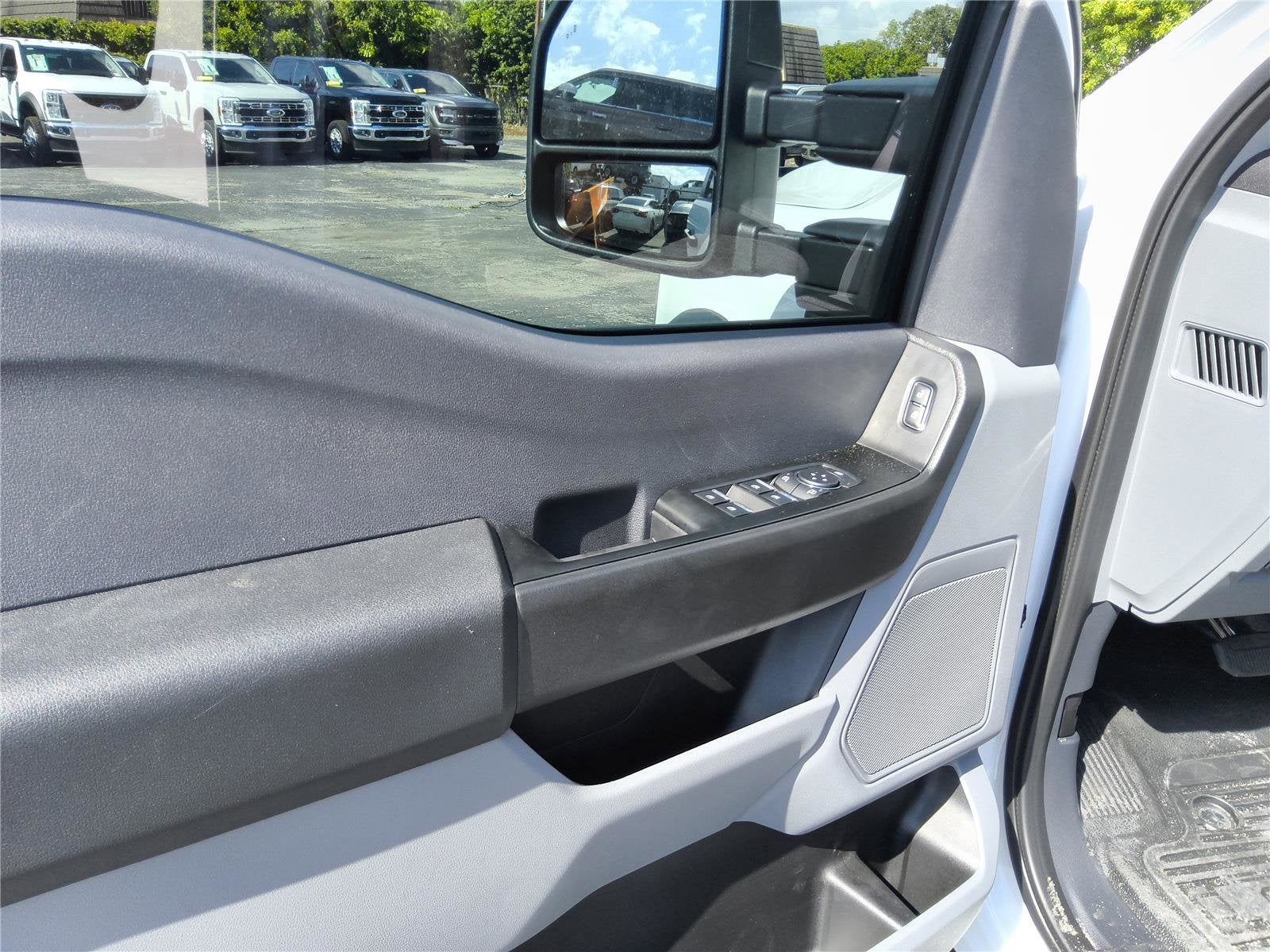 2026 Ford Super Duty F-450 DRW XL