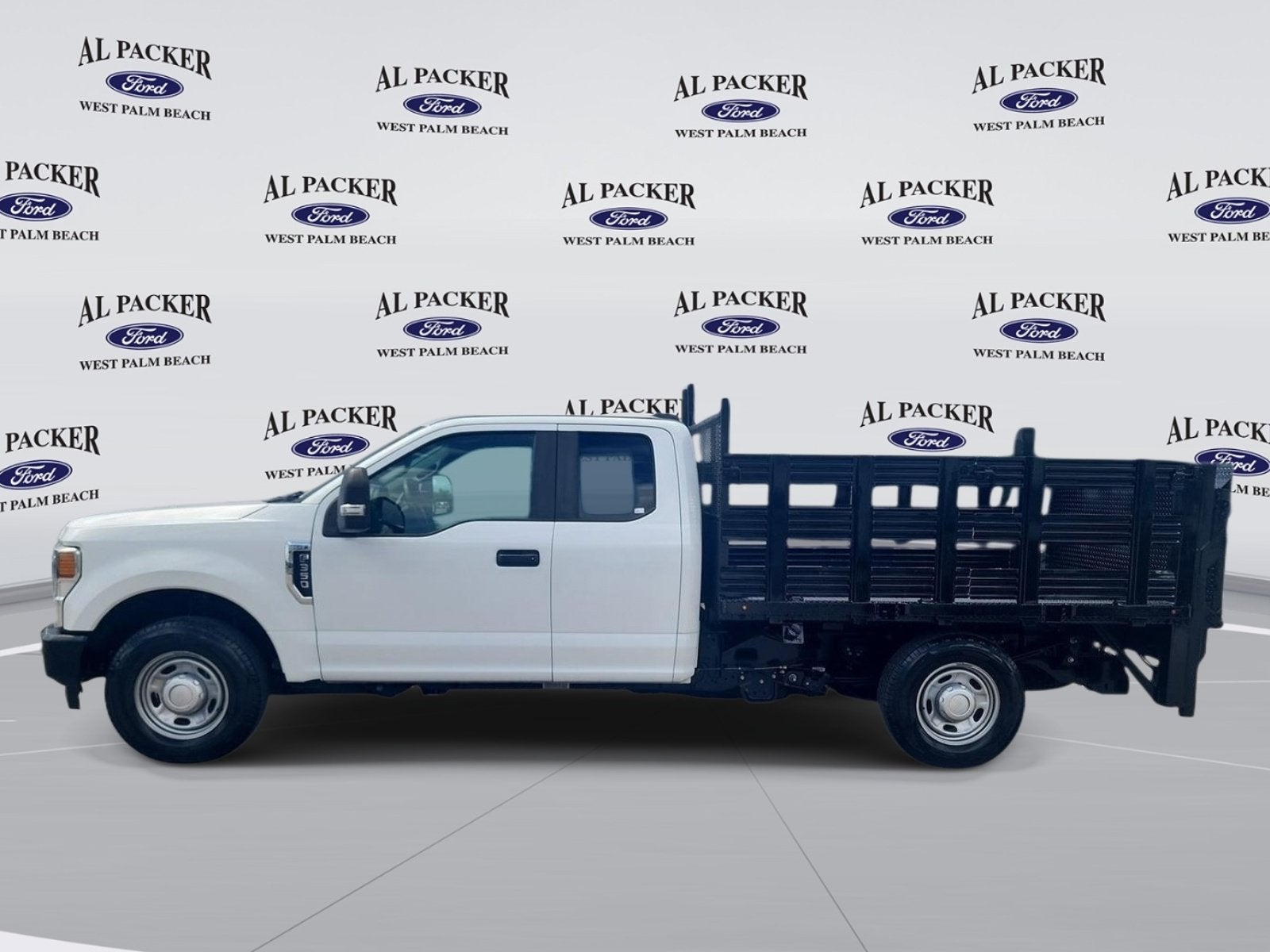 2022 Ford Super Duty F-350 SRW XL