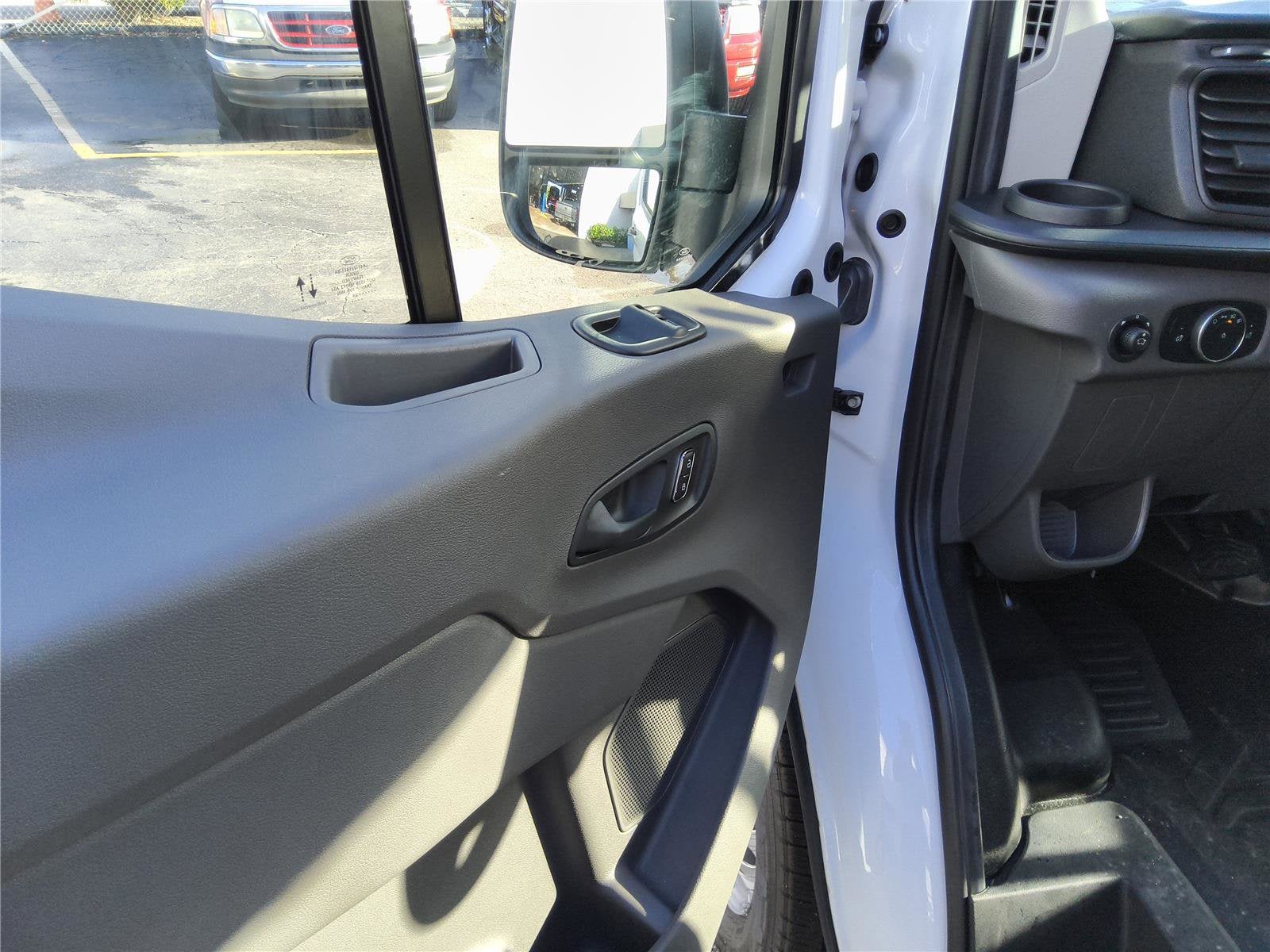 2026 Ford Transit Cargo Van Base