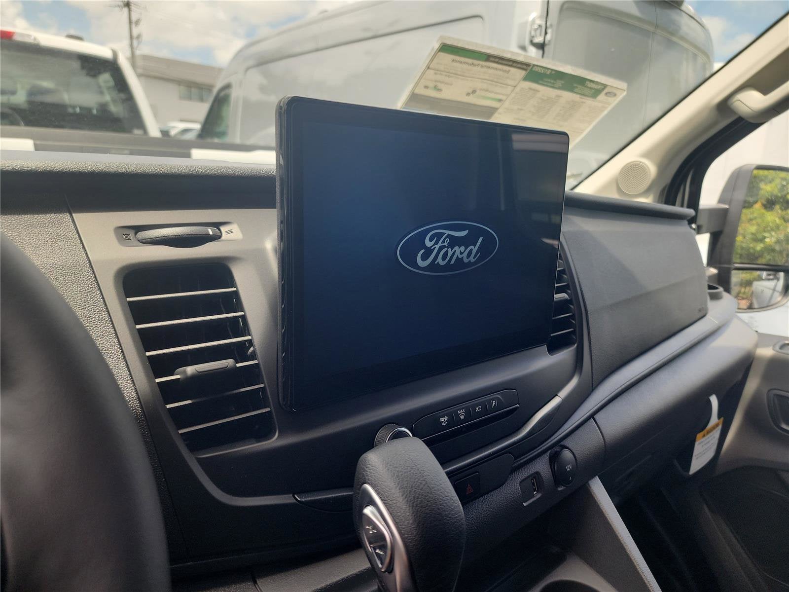2026 Ford Transit Cargo Van Base