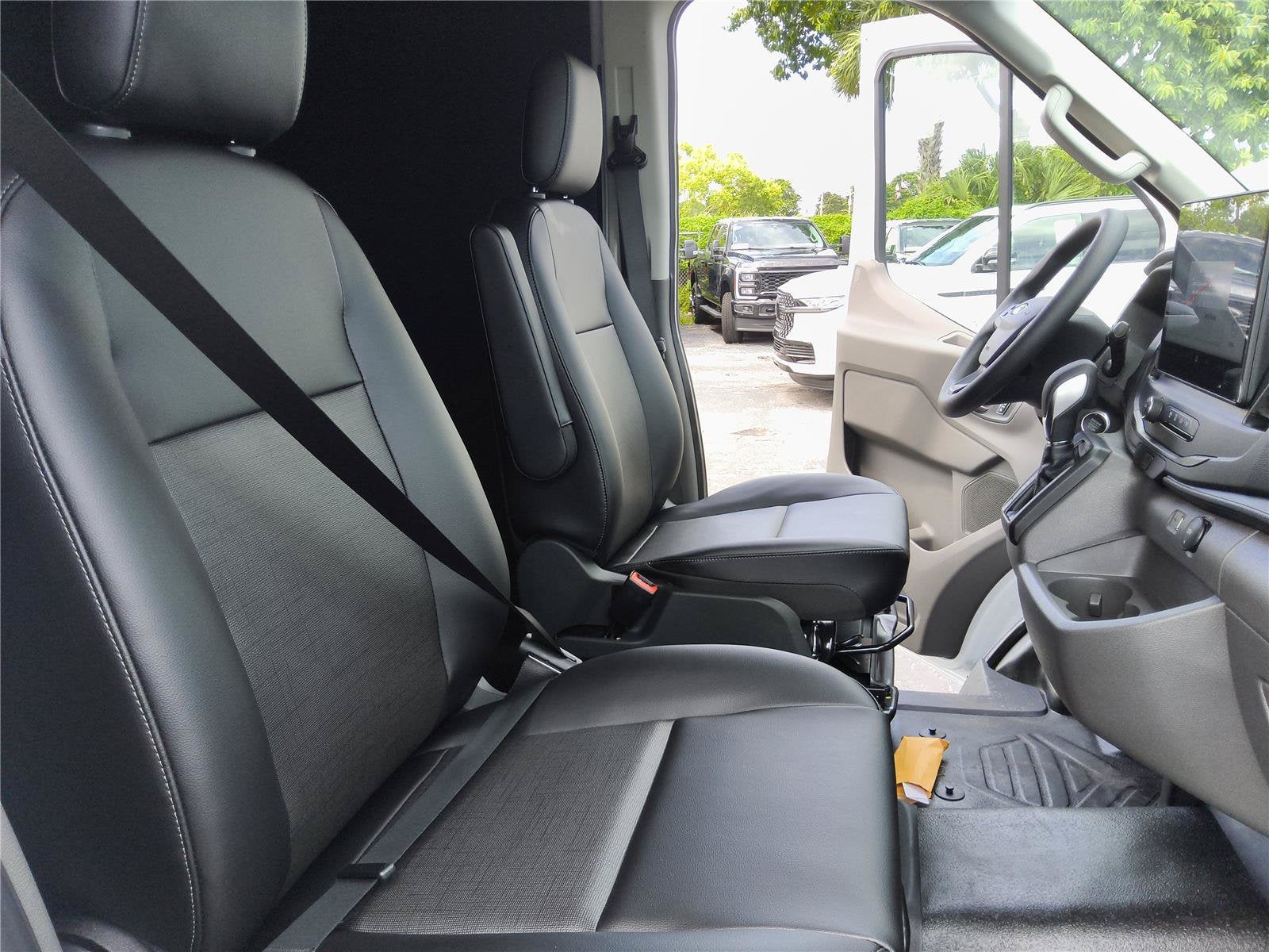 2026 Ford Transit Cargo Van Base