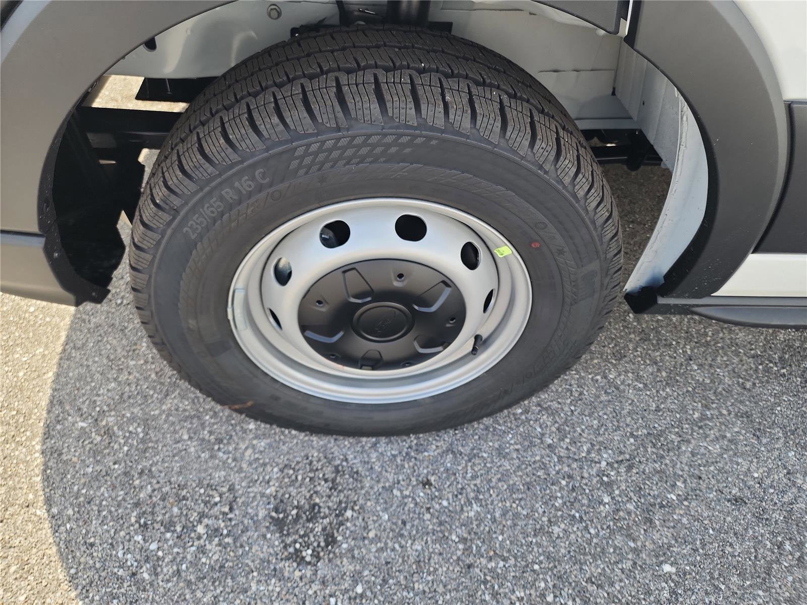 2026 Ford Transit Cargo Van T-250 148" Med Rf 9150 GVWR RWD