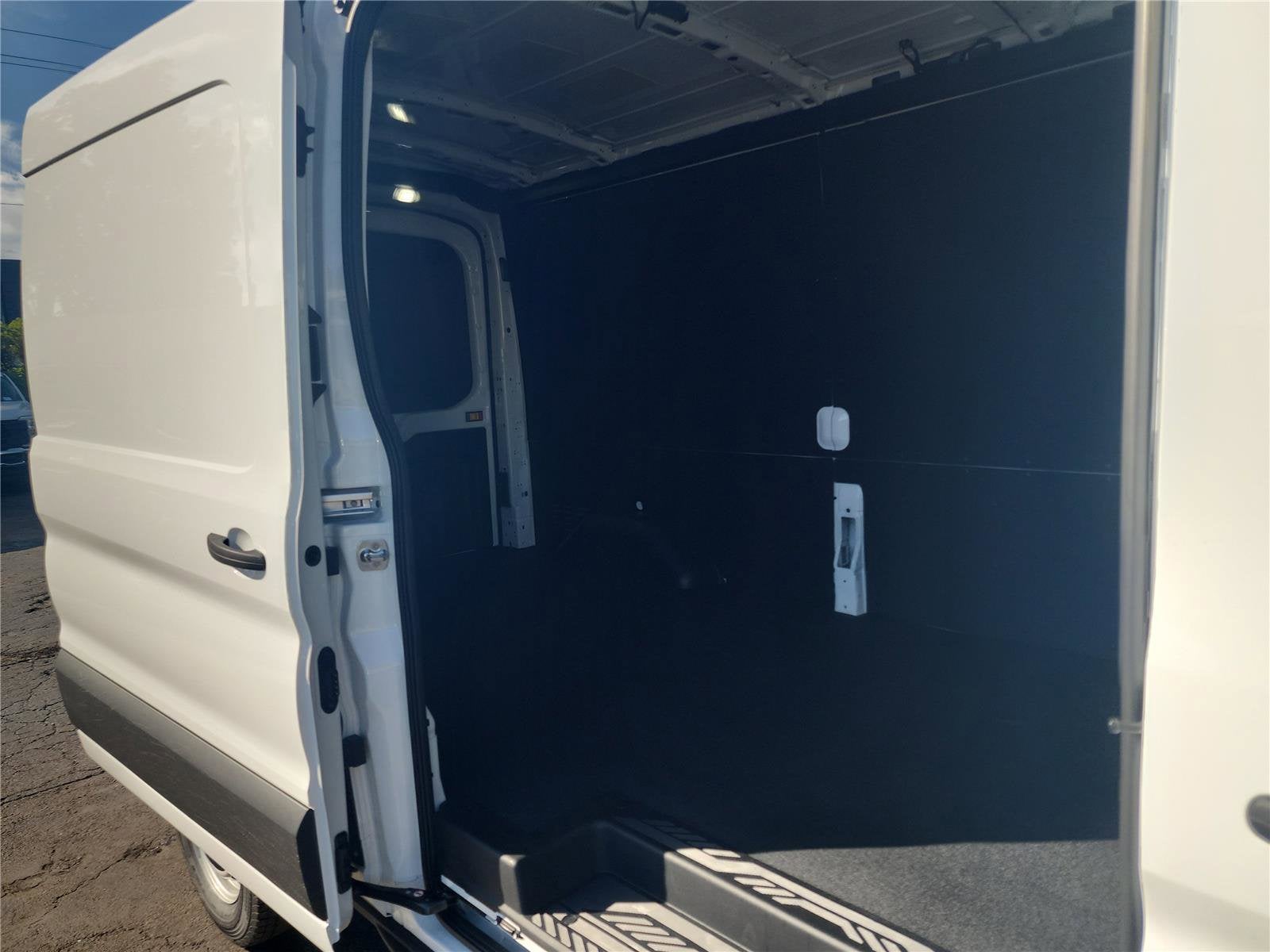 2026 Ford Transit Cargo Van Base