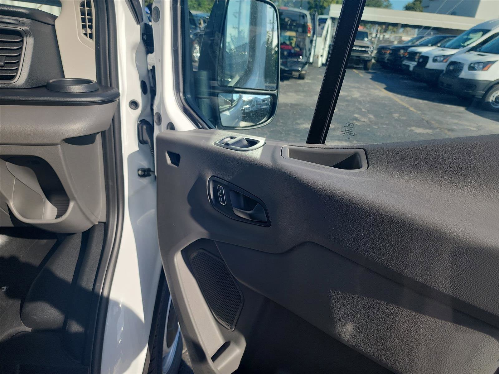 2026 Ford Transit Cargo Van Base