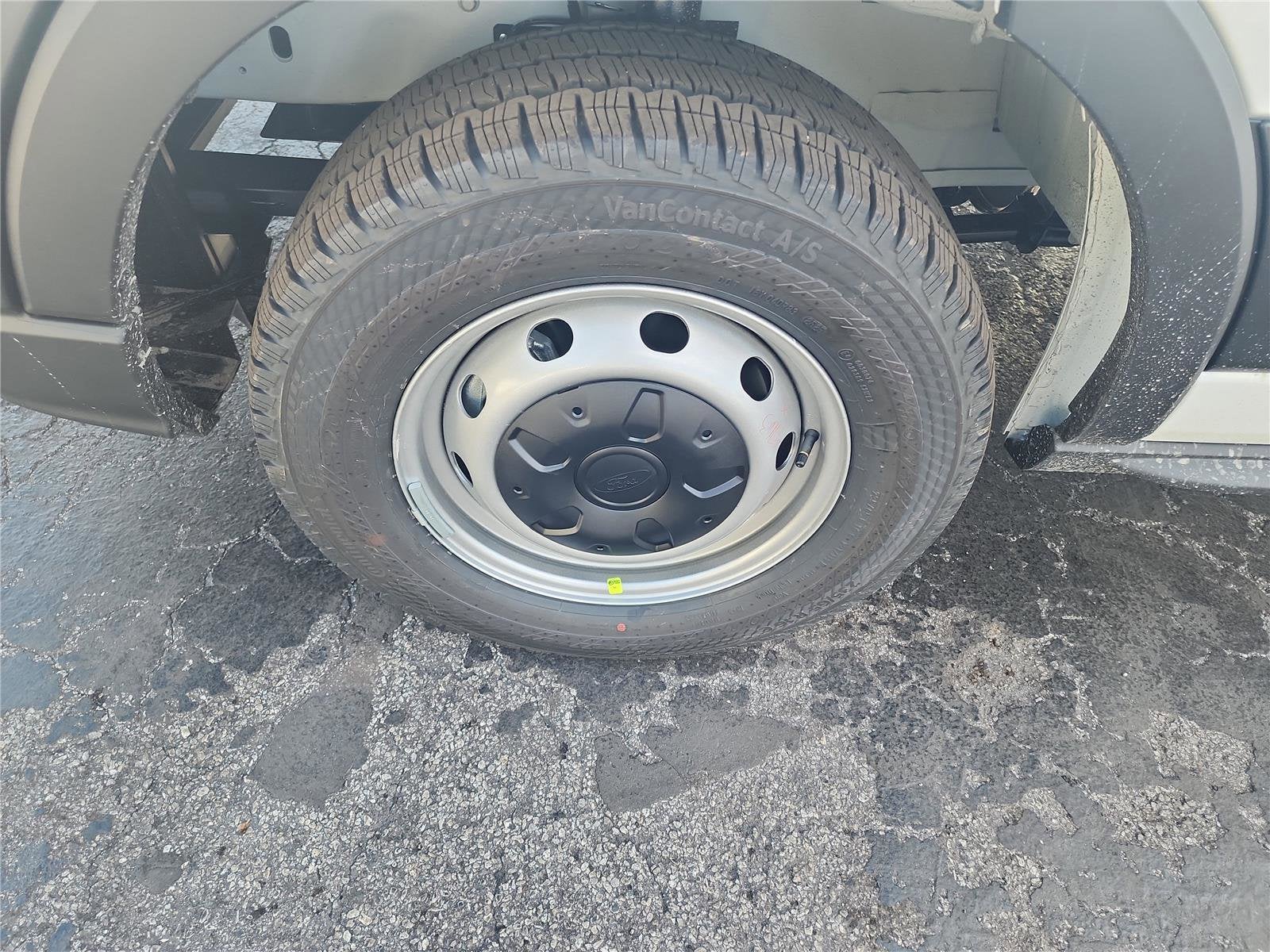 2026 Ford Transit Cargo Van Base