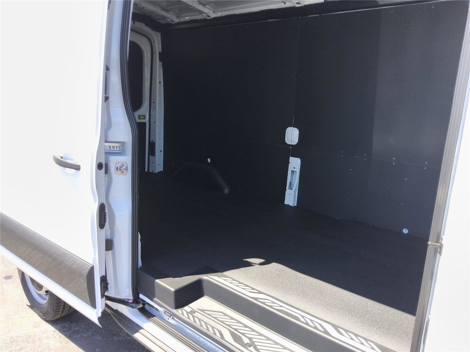 2026 Ford Transit Cargo Van Base