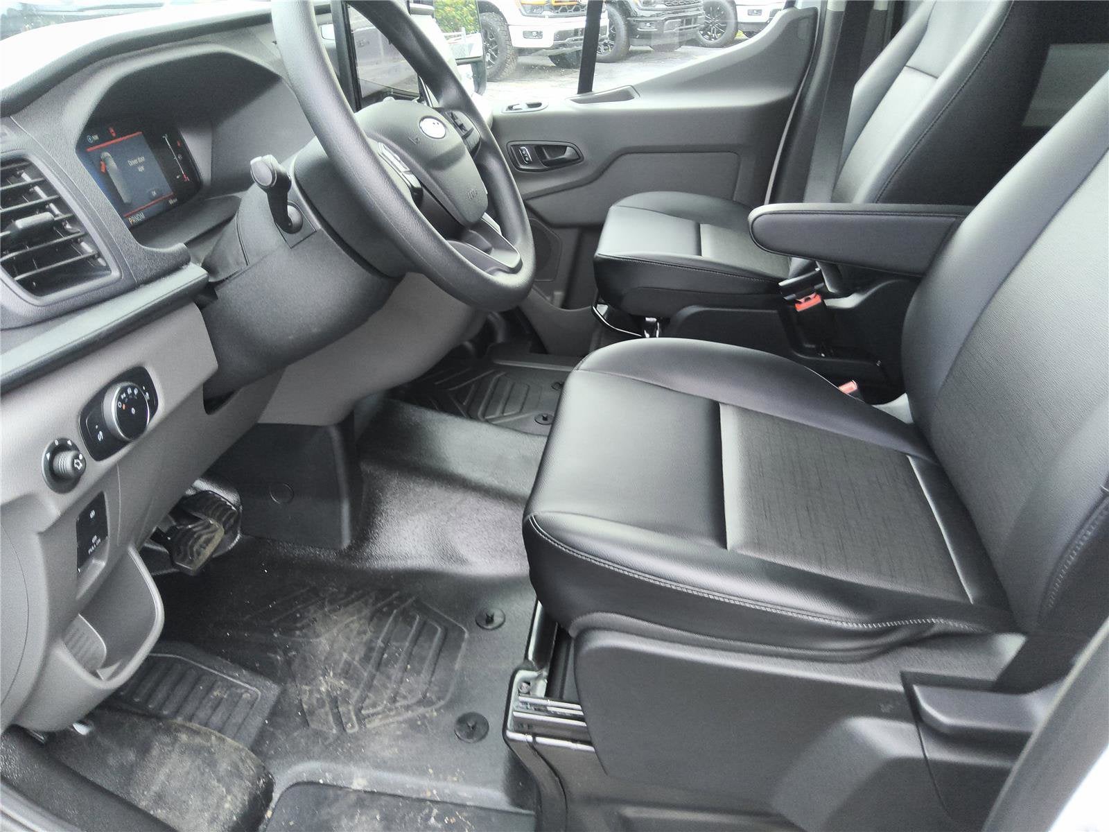 2026 Ford Transit Cargo Van Base