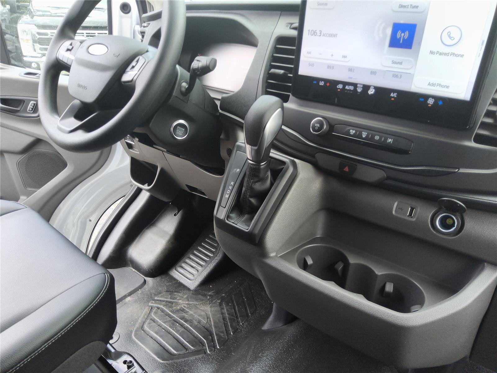2026 Ford Transit Cargo Van Base