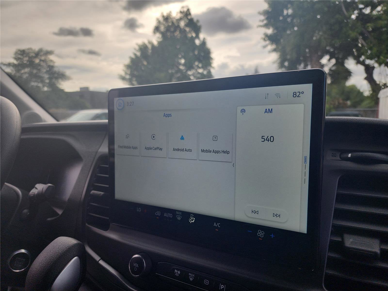 2026 Ford Transit Cargo Van T-250 148" Med Rf 9150 GVWR RWD