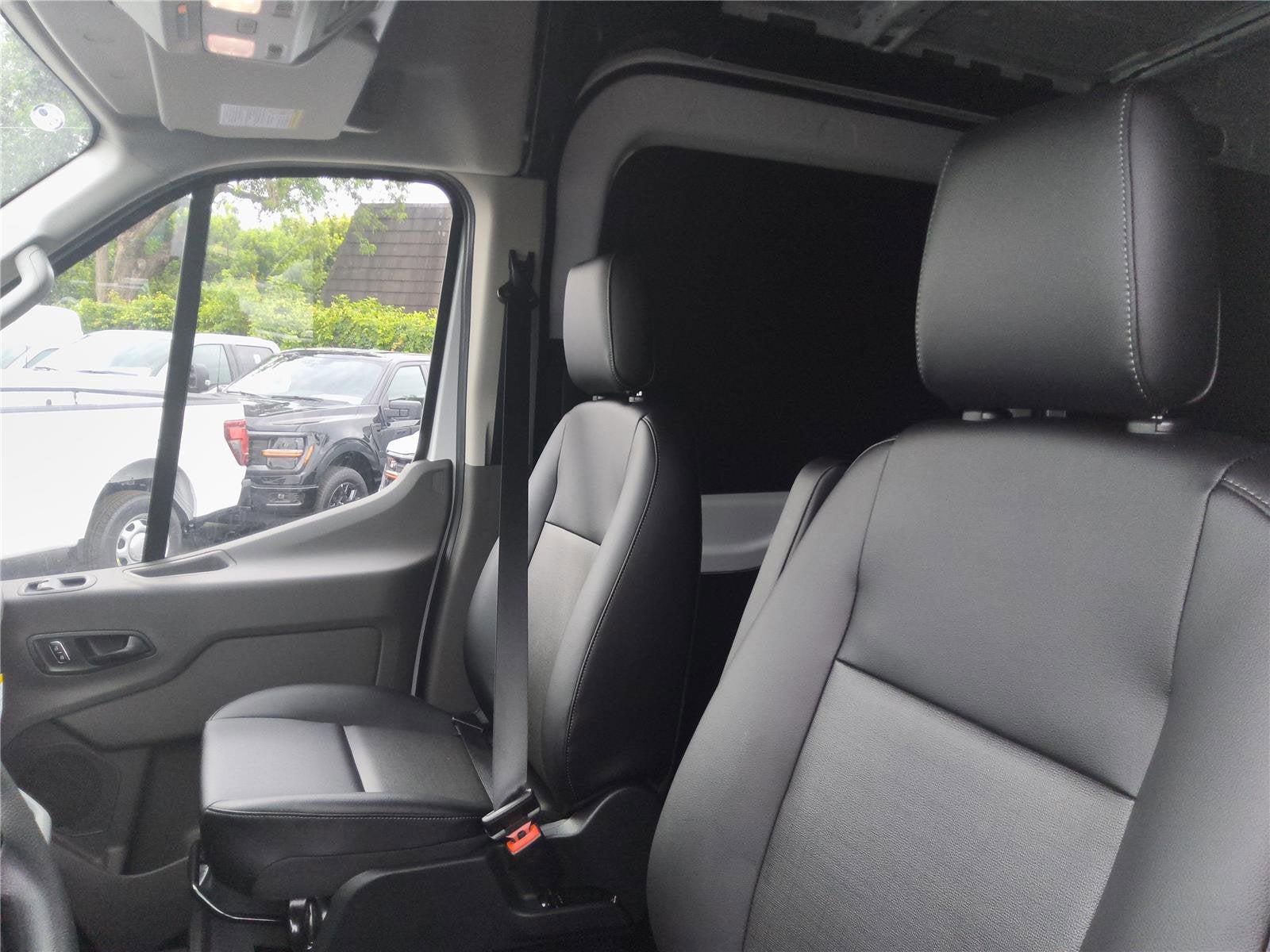 2026 Ford Transit Cargo Van Base
