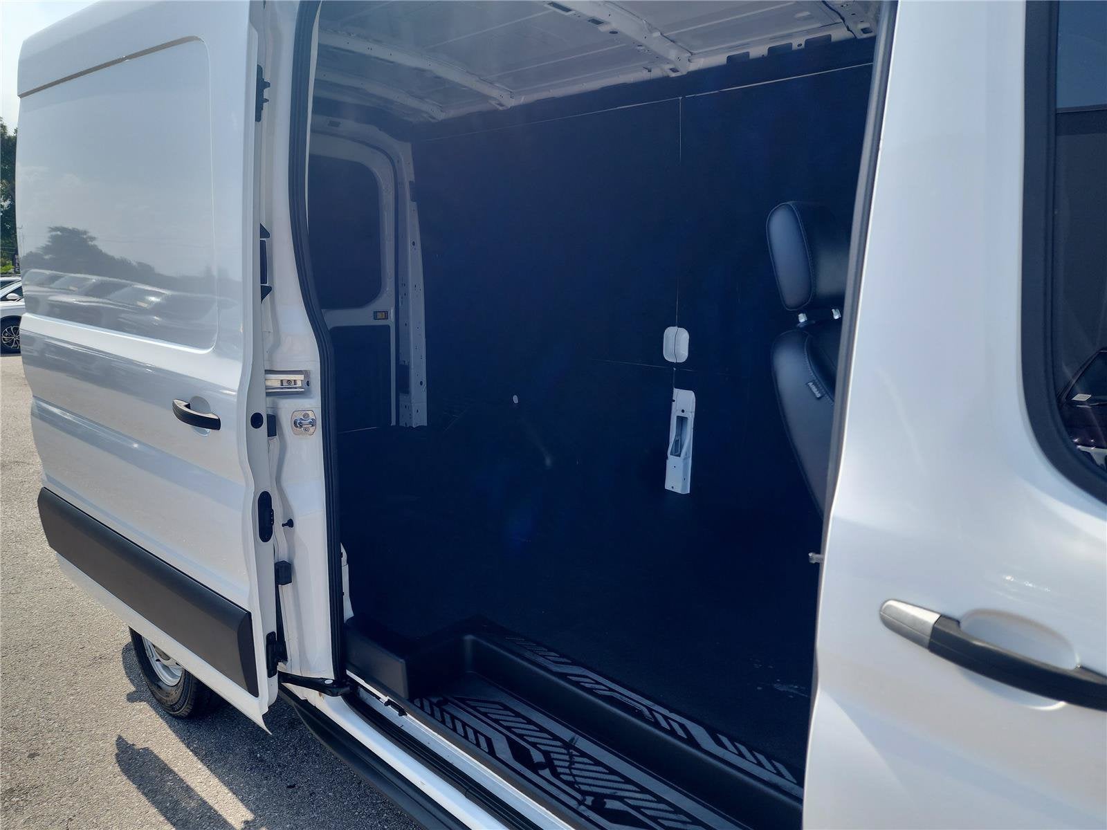 2024 Ford Transit Cargo Van 148 WB Medium Roof Cargo