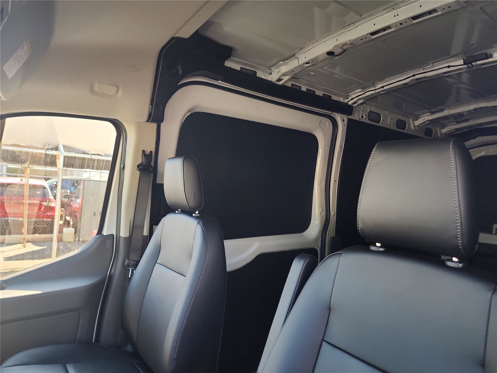 2026 Ford Transit Cargo Van T-250 148" Med Rf 9150 GVWR RWD