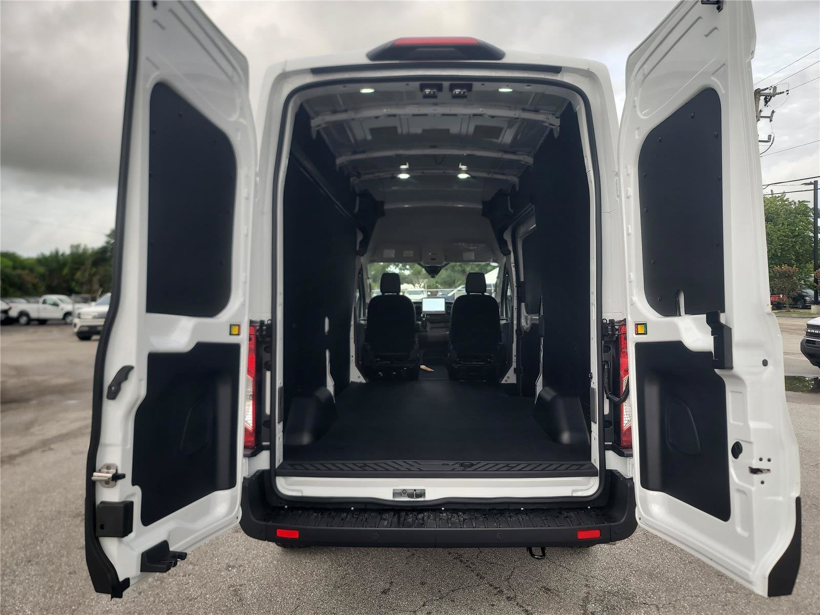 2027 Ford Transit Cargo Van Base