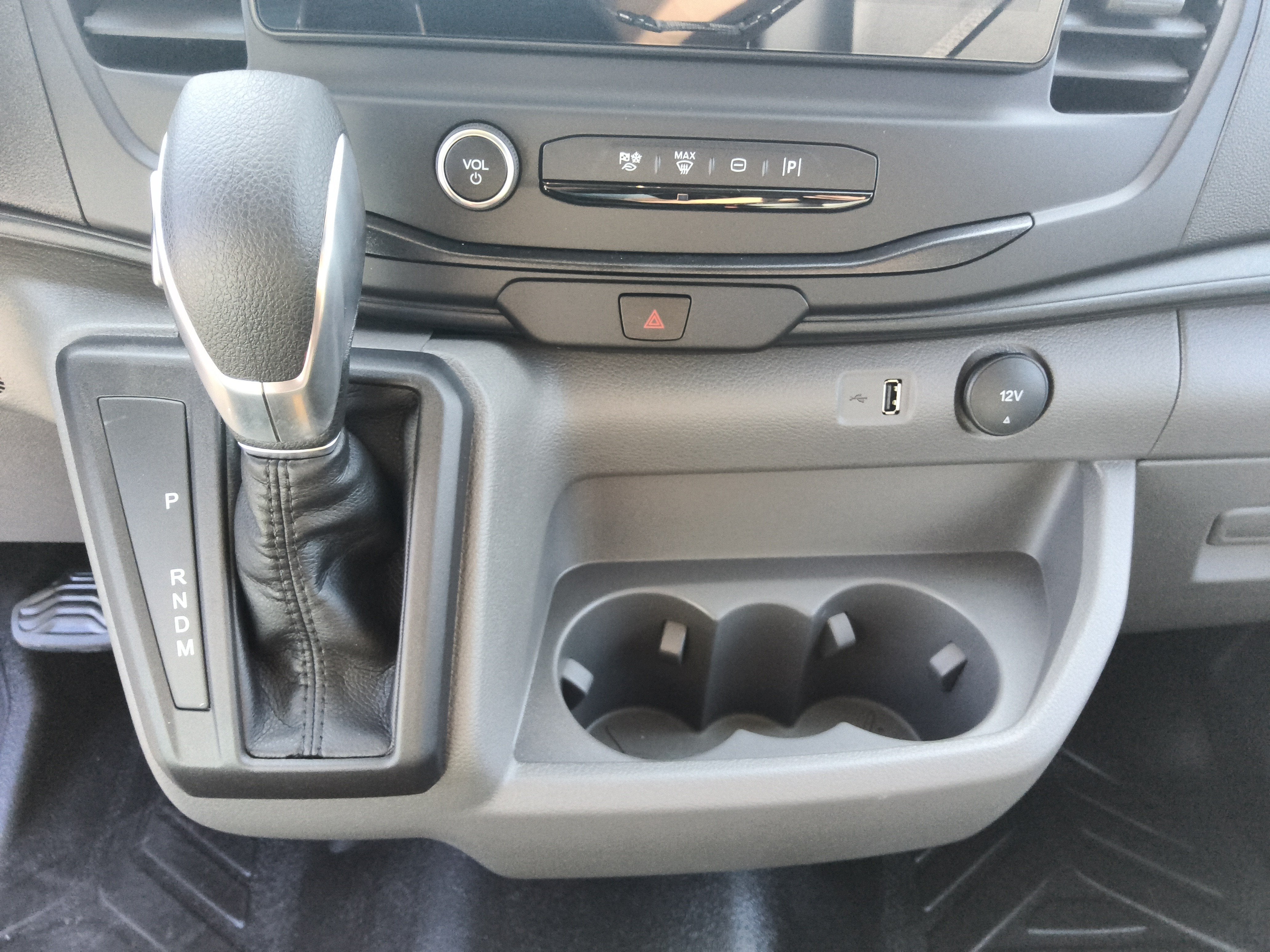 2026 Ford Transit Cargo Van Base