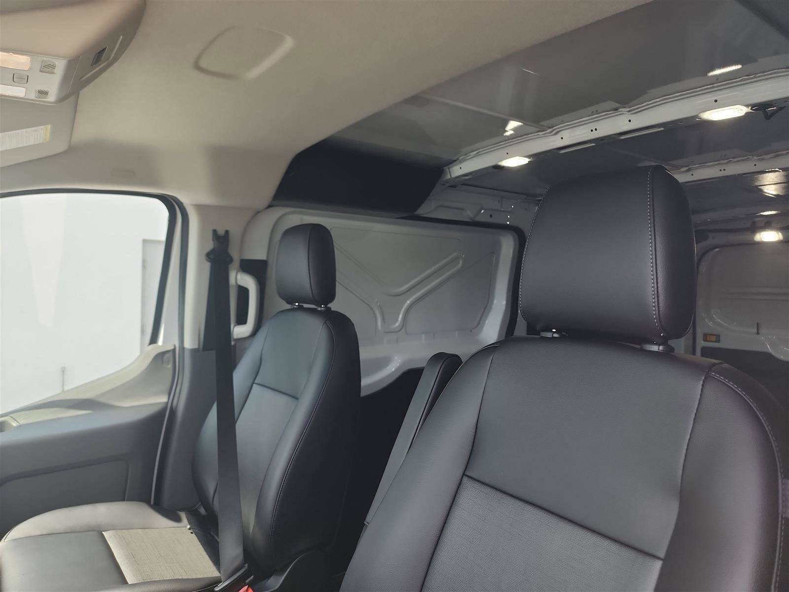 2025 Ford Transit Cargo Van T-250 130" Low Rf 9070 GVWR RWD