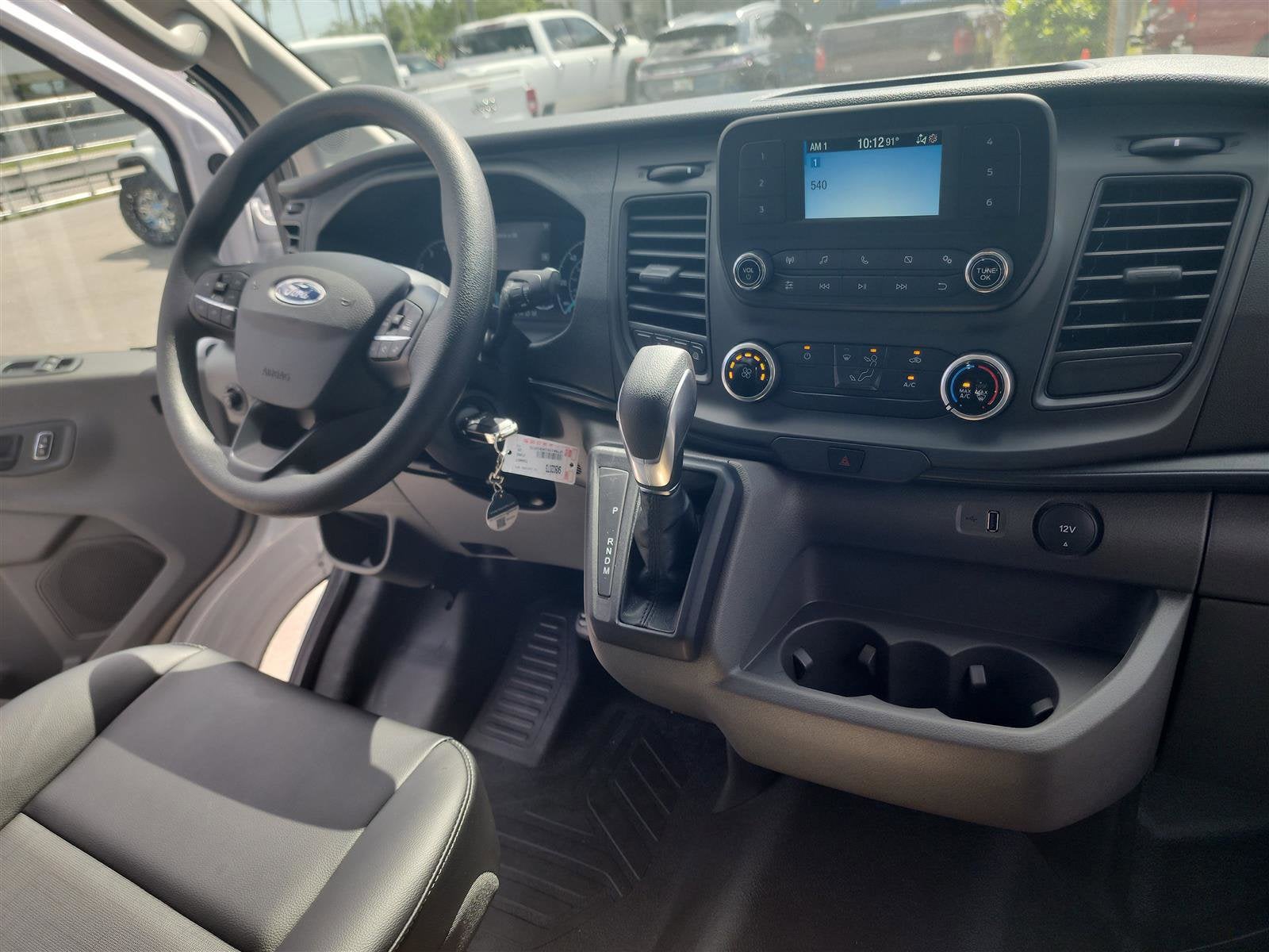 2025 Ford Transit Cargo Van T-250 130" Low Rf 9070 GVWR RWD