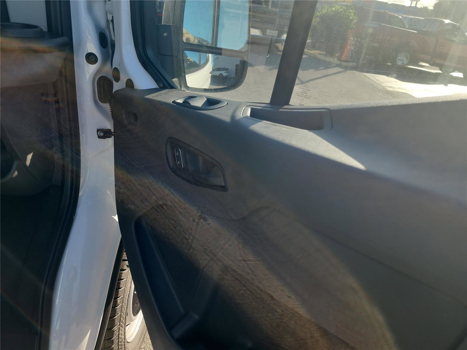 2026 Ford Transit Cargo Van Base