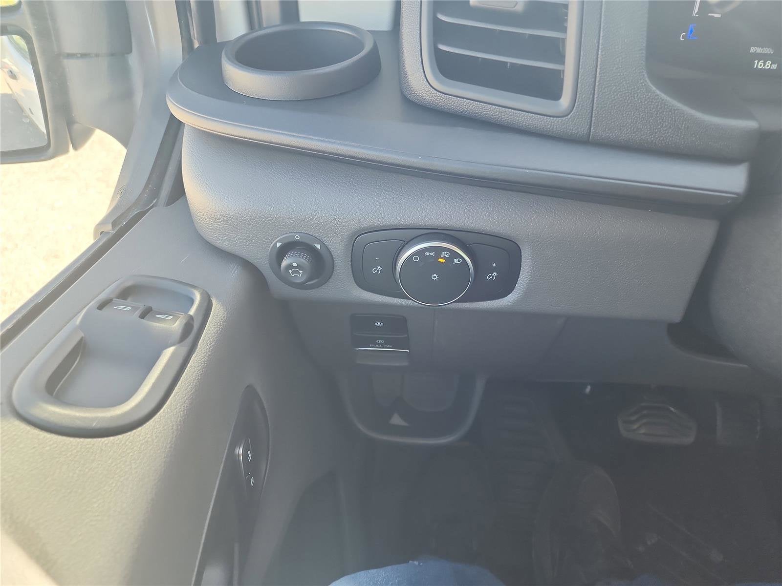 2026 Ford Transit Cargo Van Base