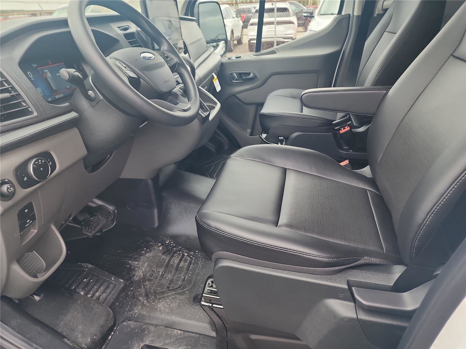 2026 Ford Transit Cargo Van Base