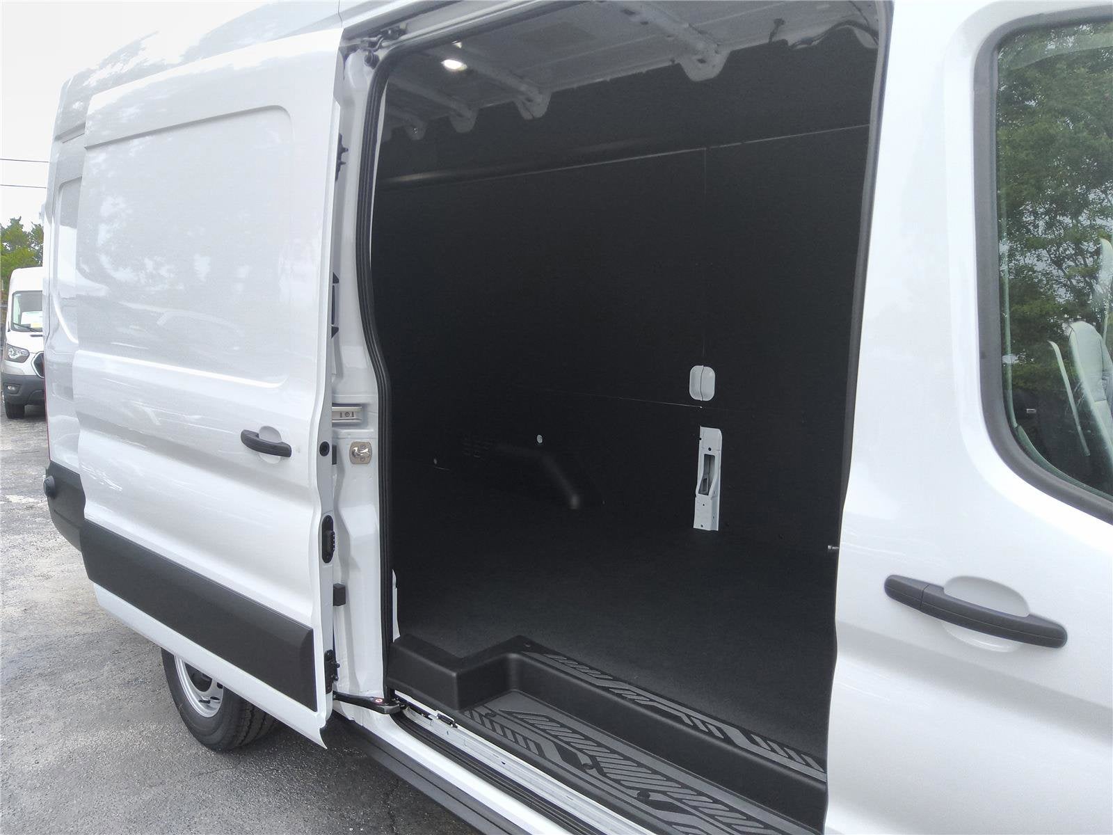 2026 Ford Transit Cargo Van Base