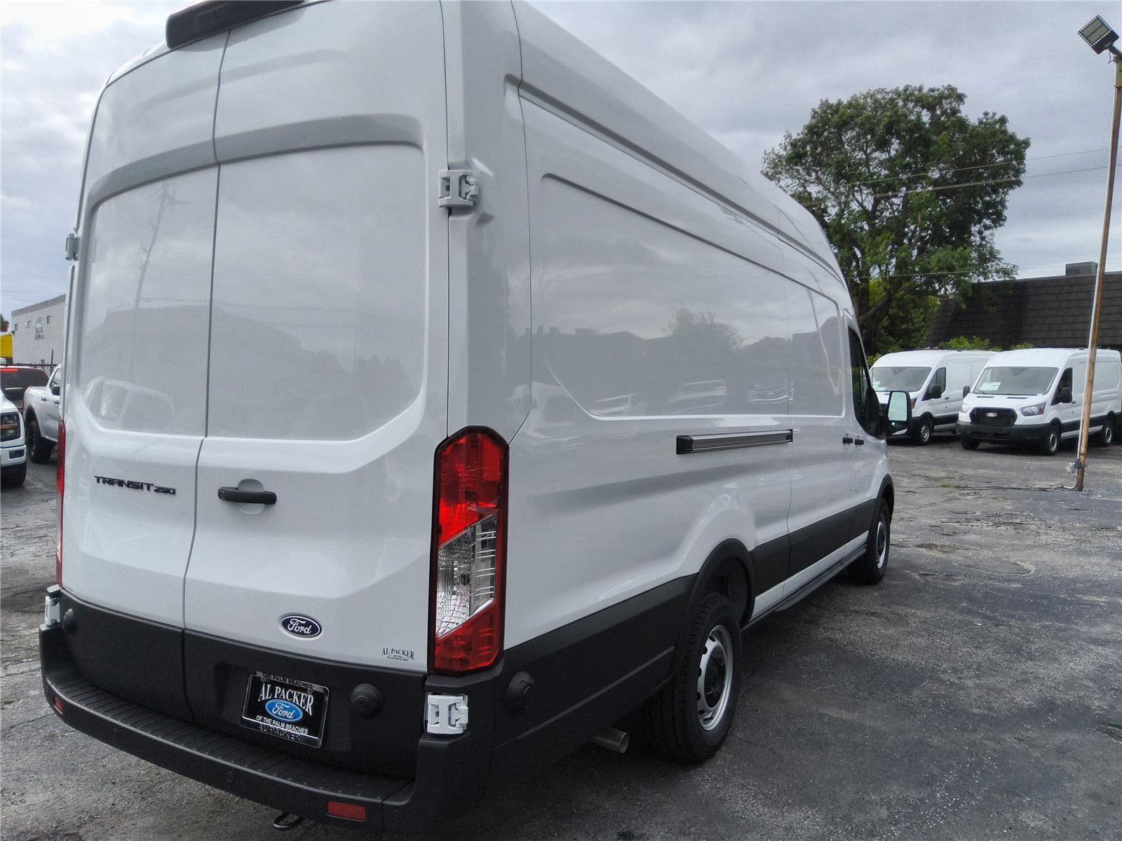 2026 Ford Transit Cargo Van Base