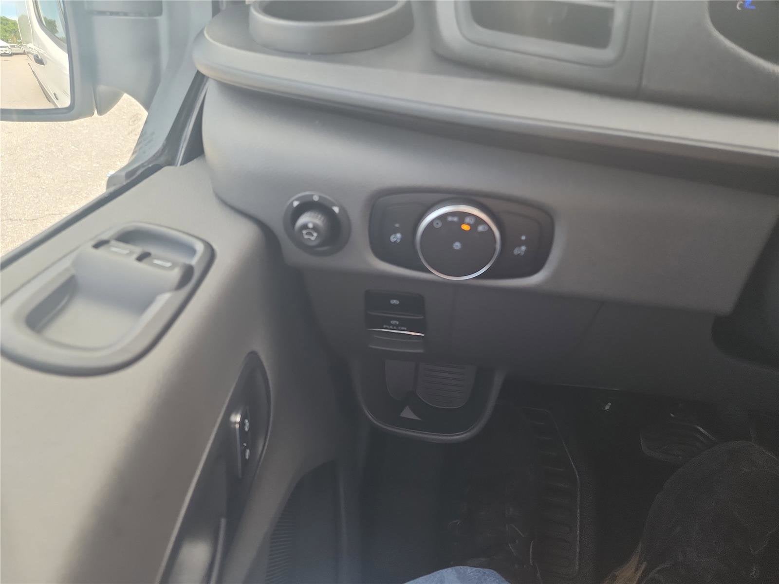 2026 Ford Transit Cargo Van Base
