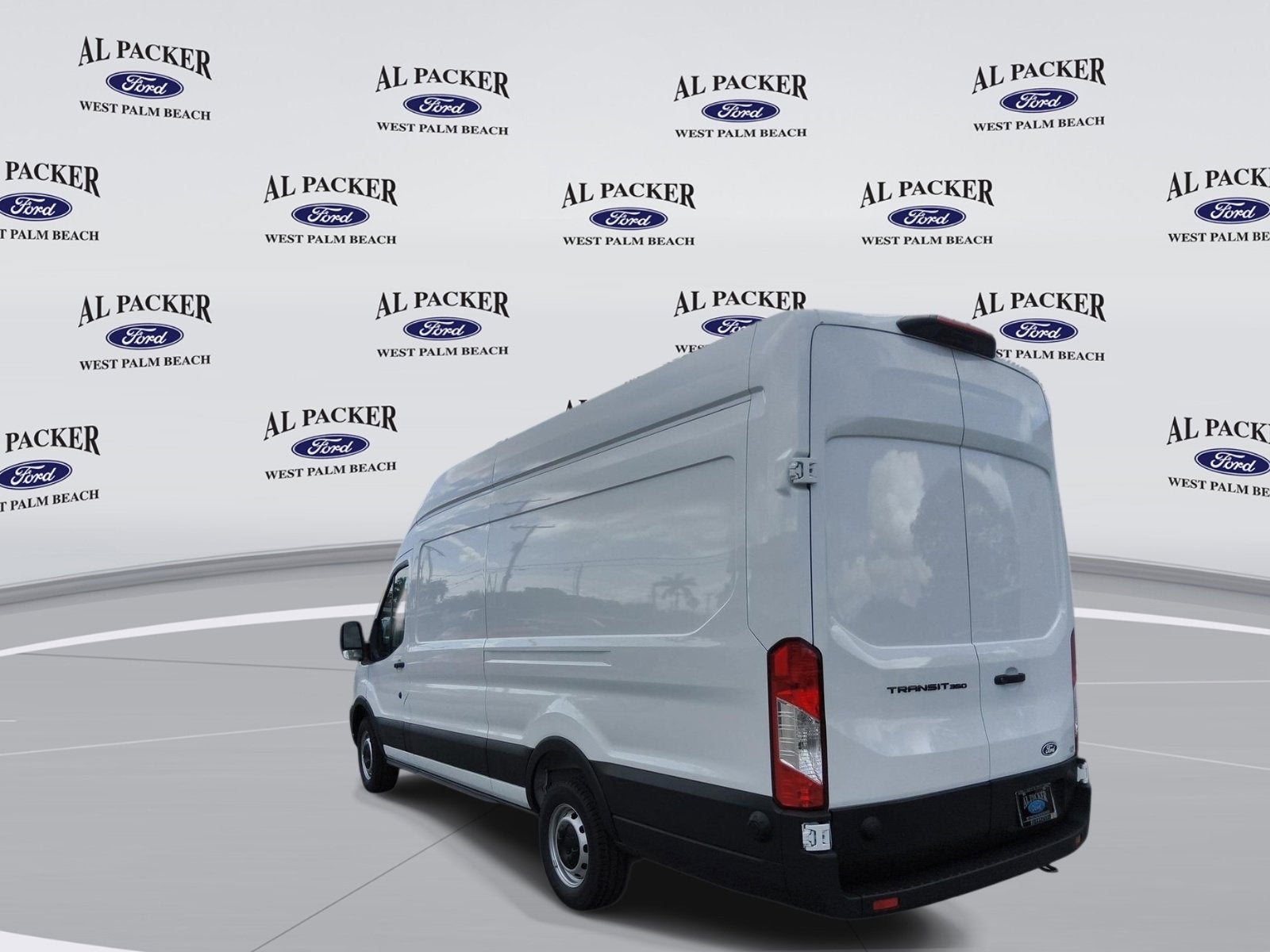 2026 Ford Transit Cargo Van Base
