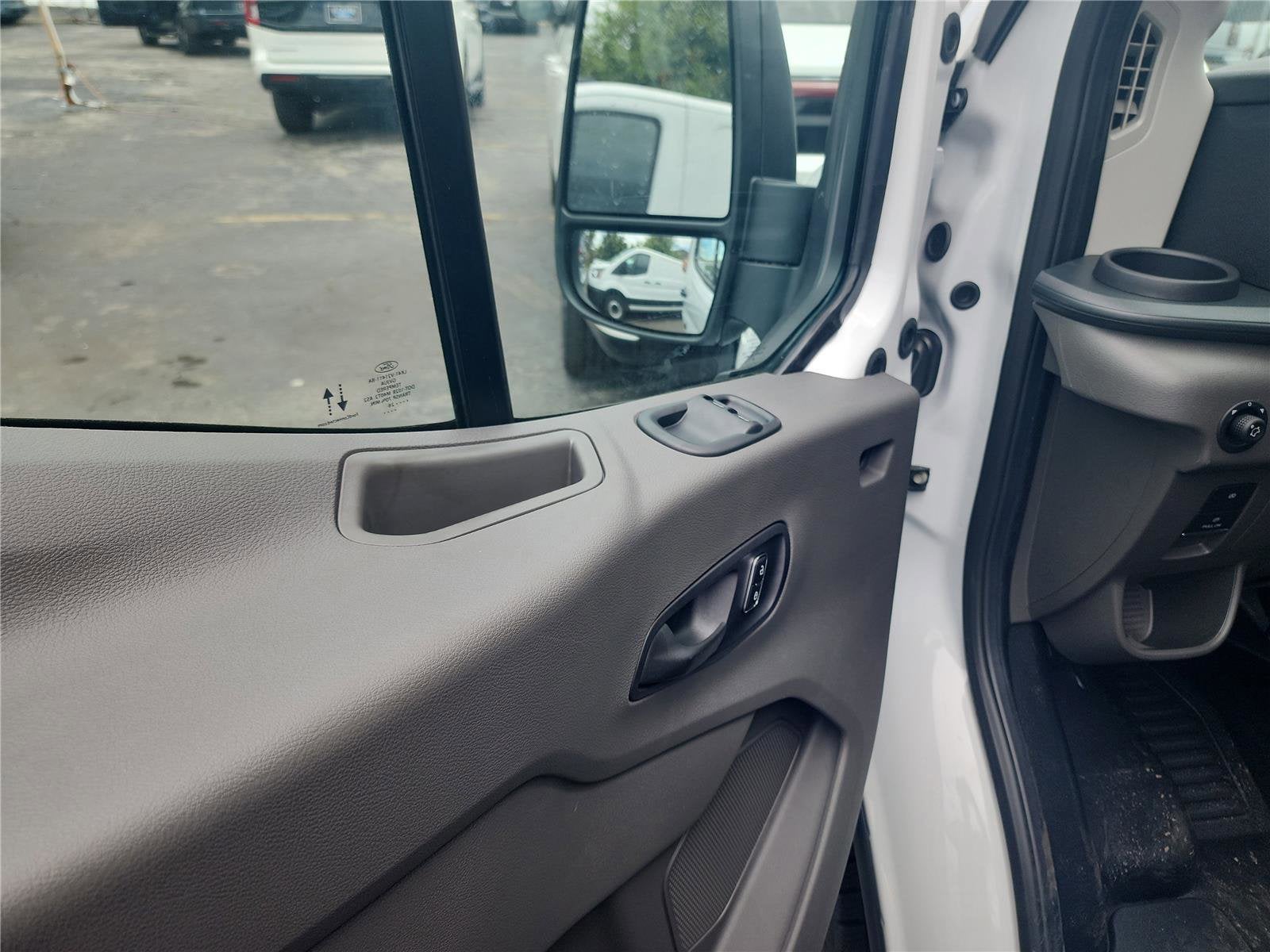 2026 Ford Transit Cargo Van Base