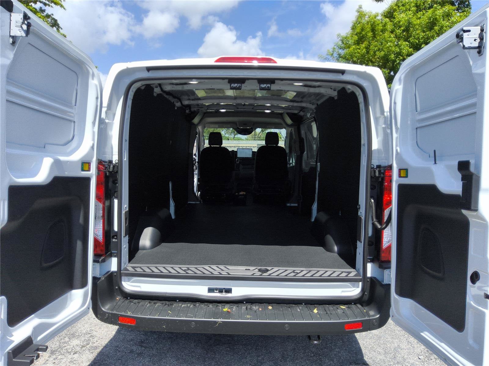 2026 Ford Transit Cargo Van XL