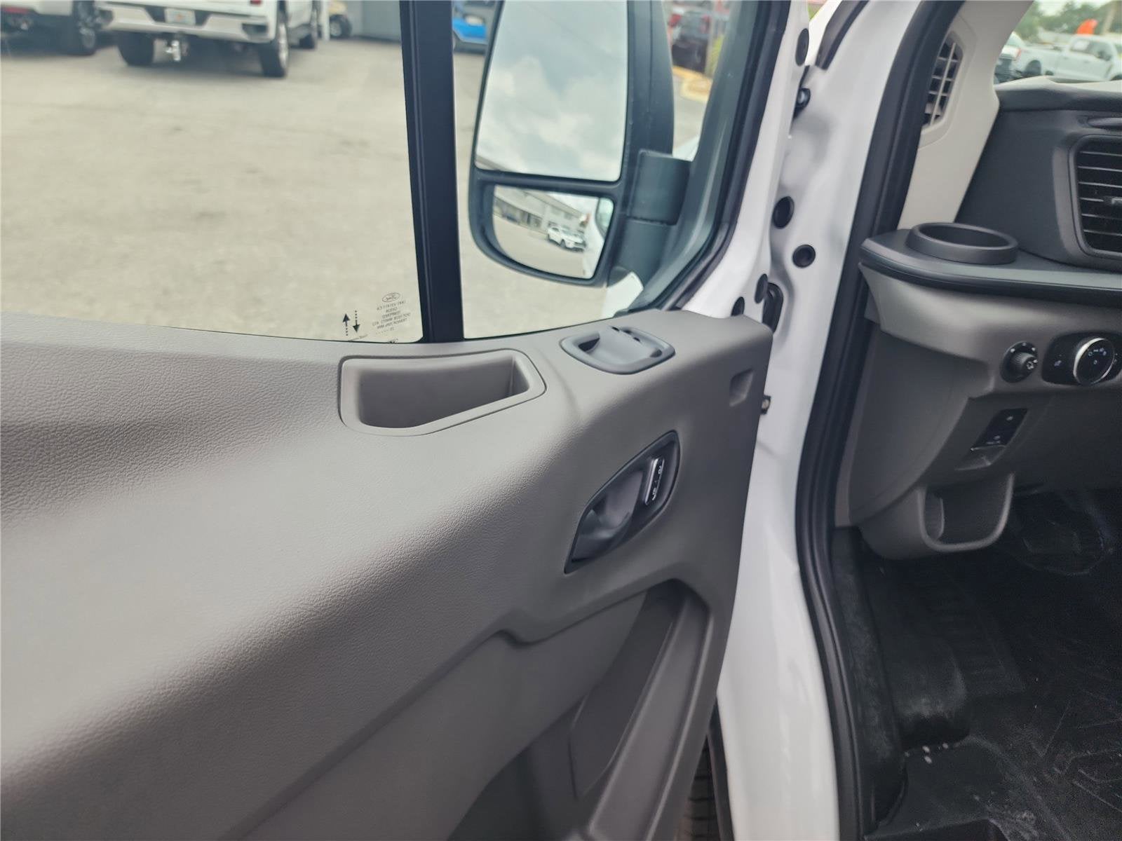 2025 Ford Transit Cargo Van Base