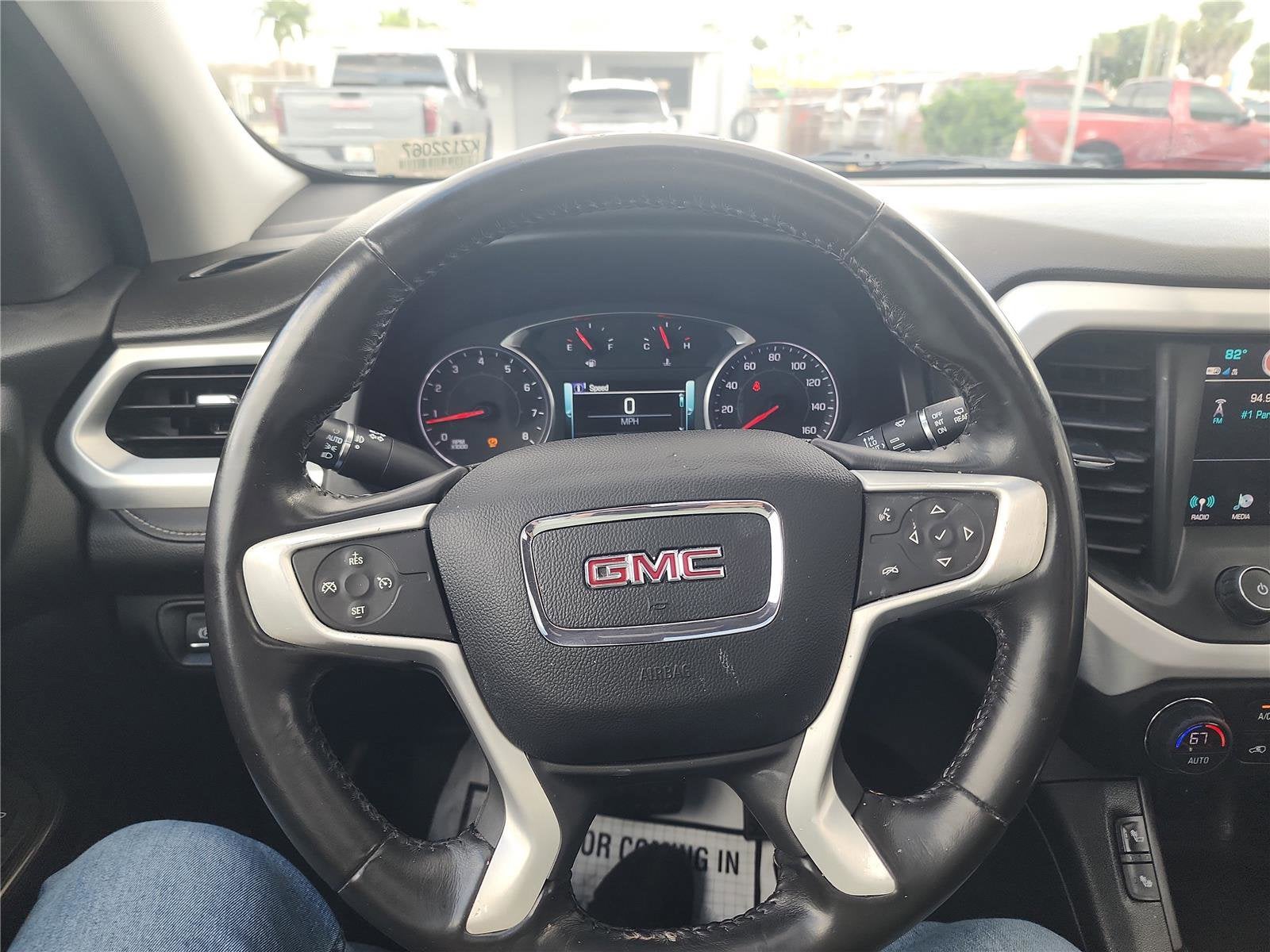 2019 GMC Acadia SLT