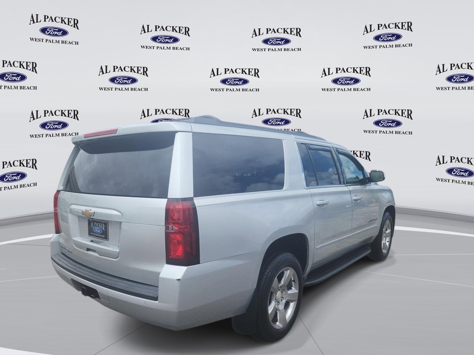 2017 Chevrolet Suburban LS