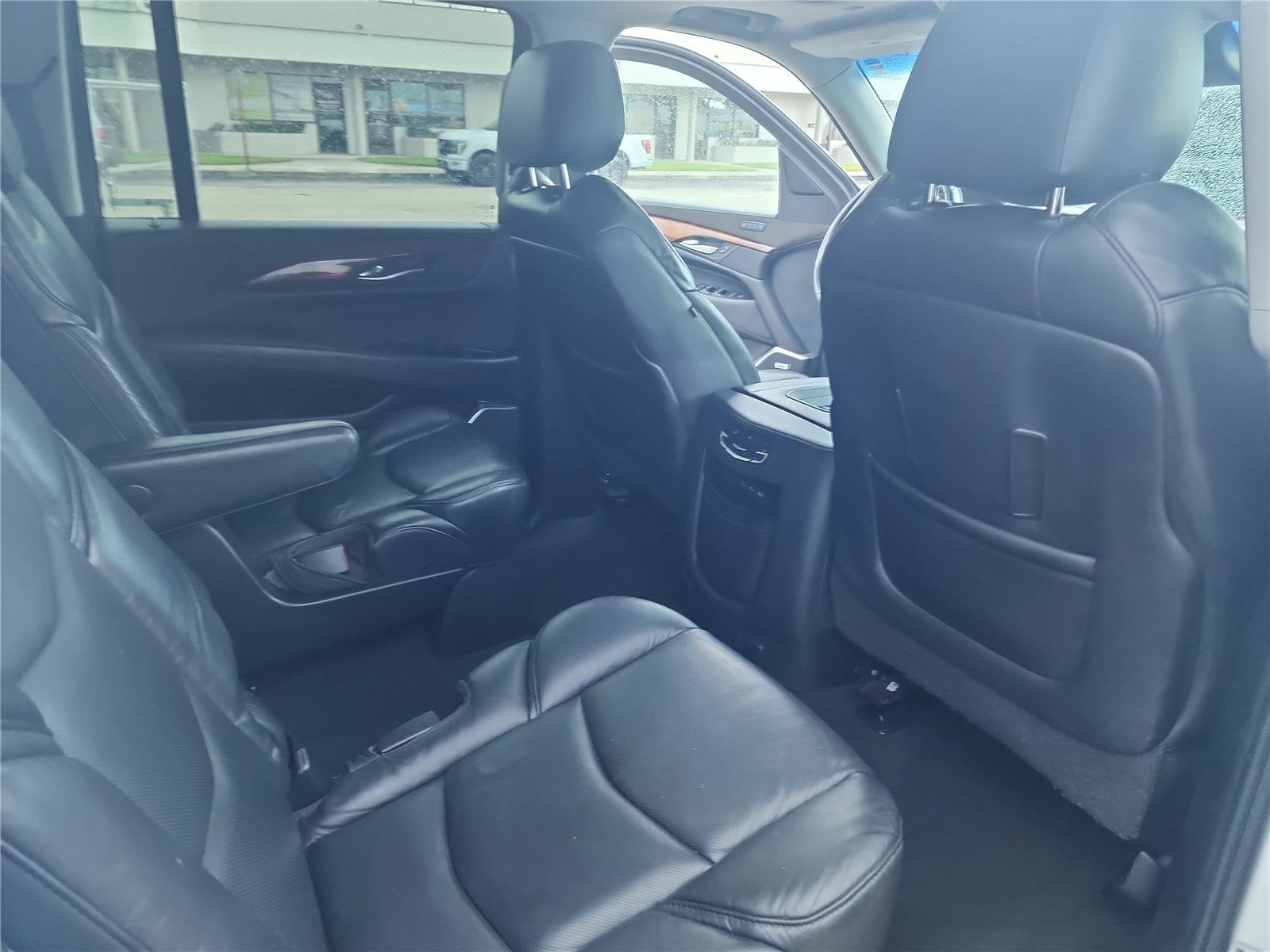 2019 Cadillac Escalade ESV Luxury