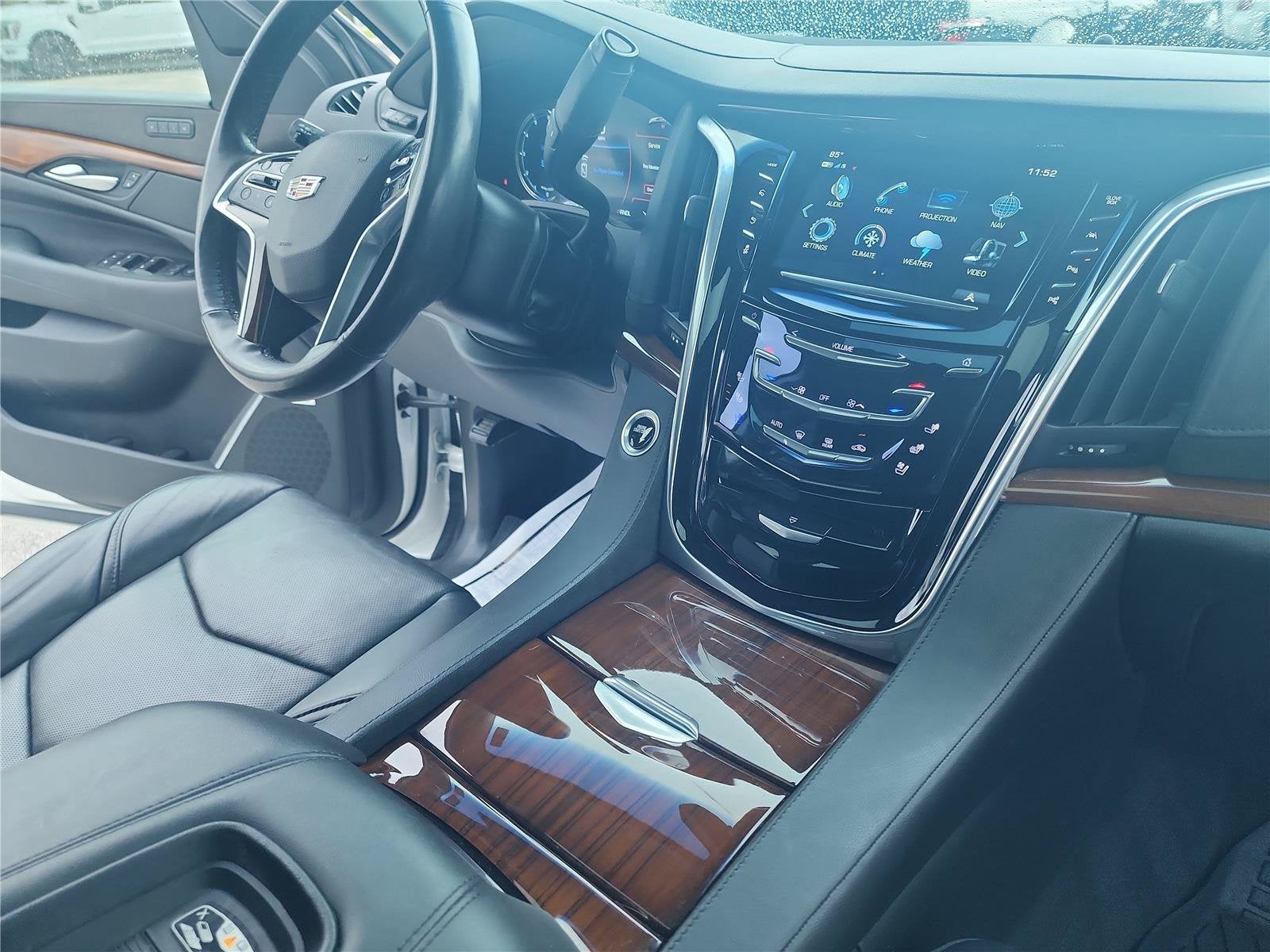 2019 Cadillac Escalade ESV Luxury