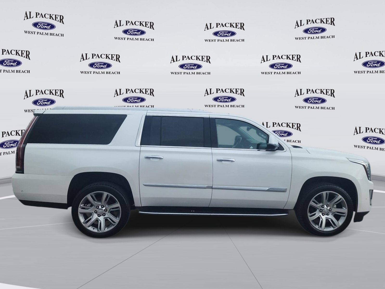 2019 Cadillac Escalade ESV Luxury