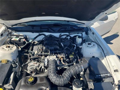 2010 Ford Mustang V6