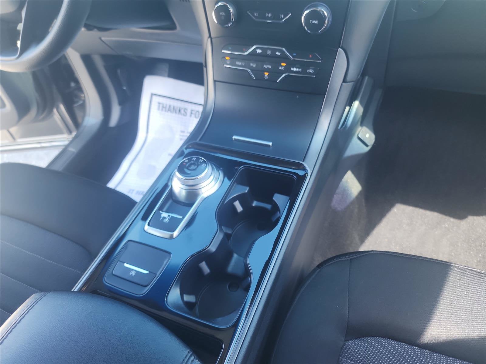 2020 Ford Edge SE
