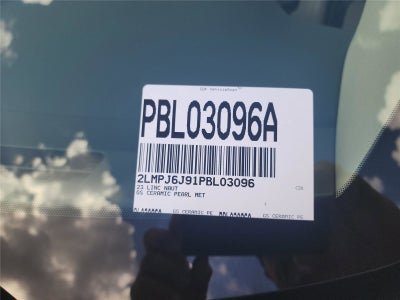 2023 Lincoln Nautilus Standard