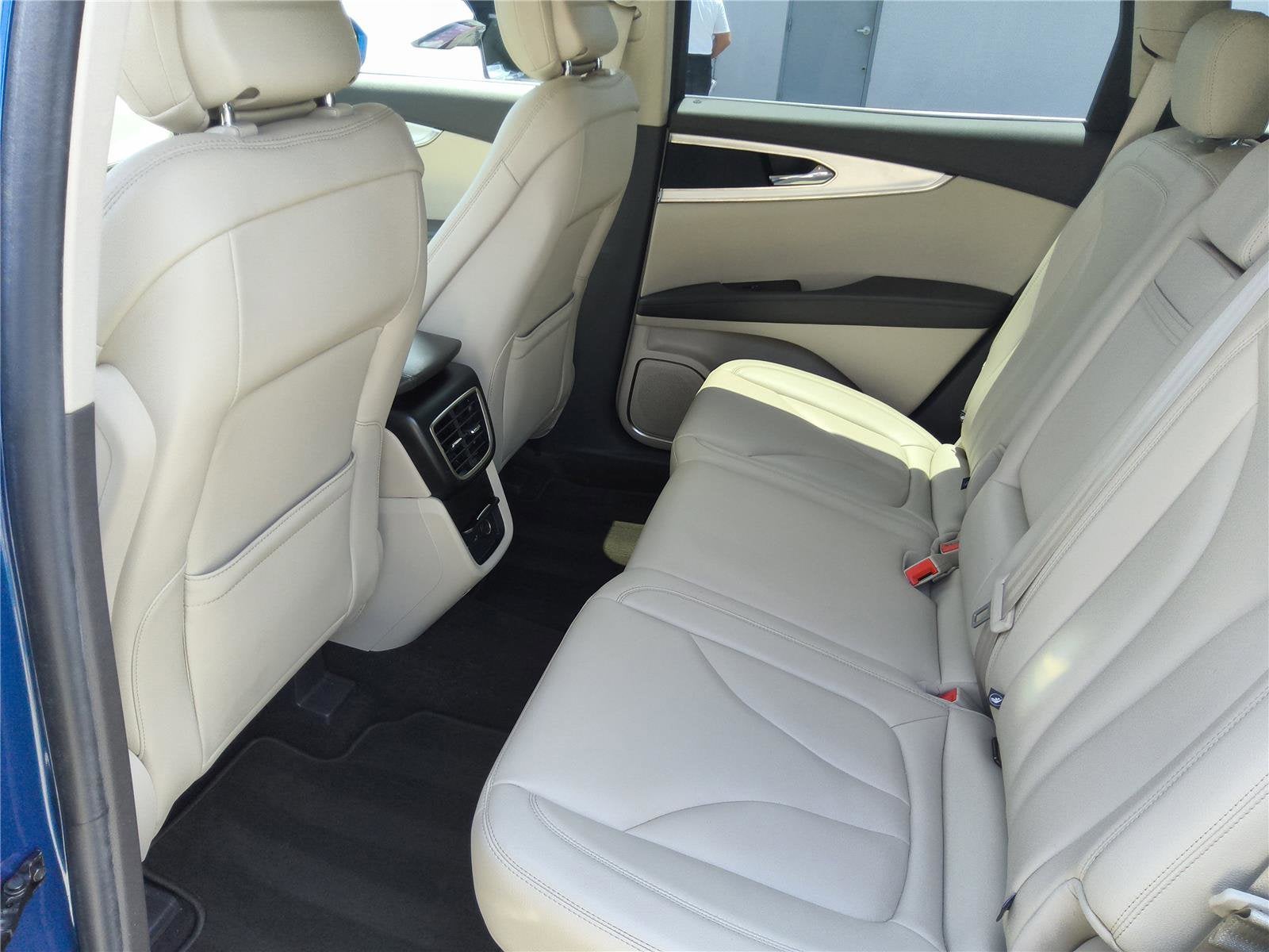 2020 Lincoln Nautilus Standard