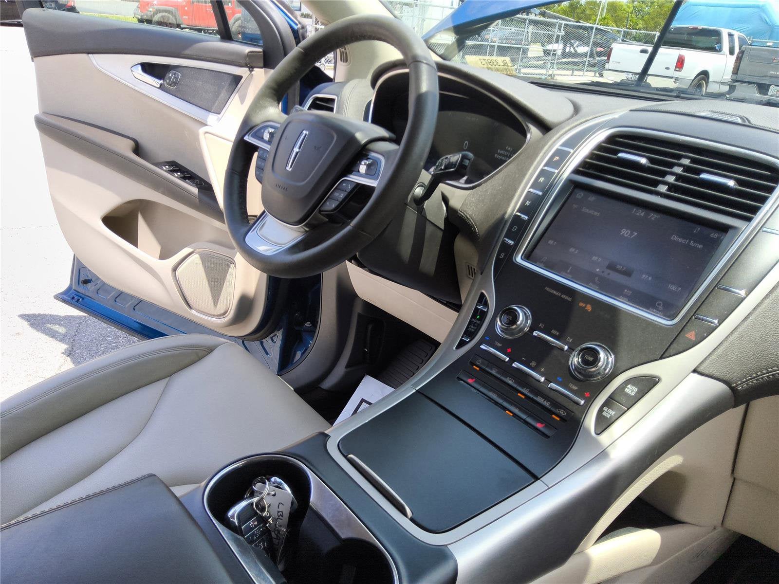 2020 Lincoln Nautilus Standard