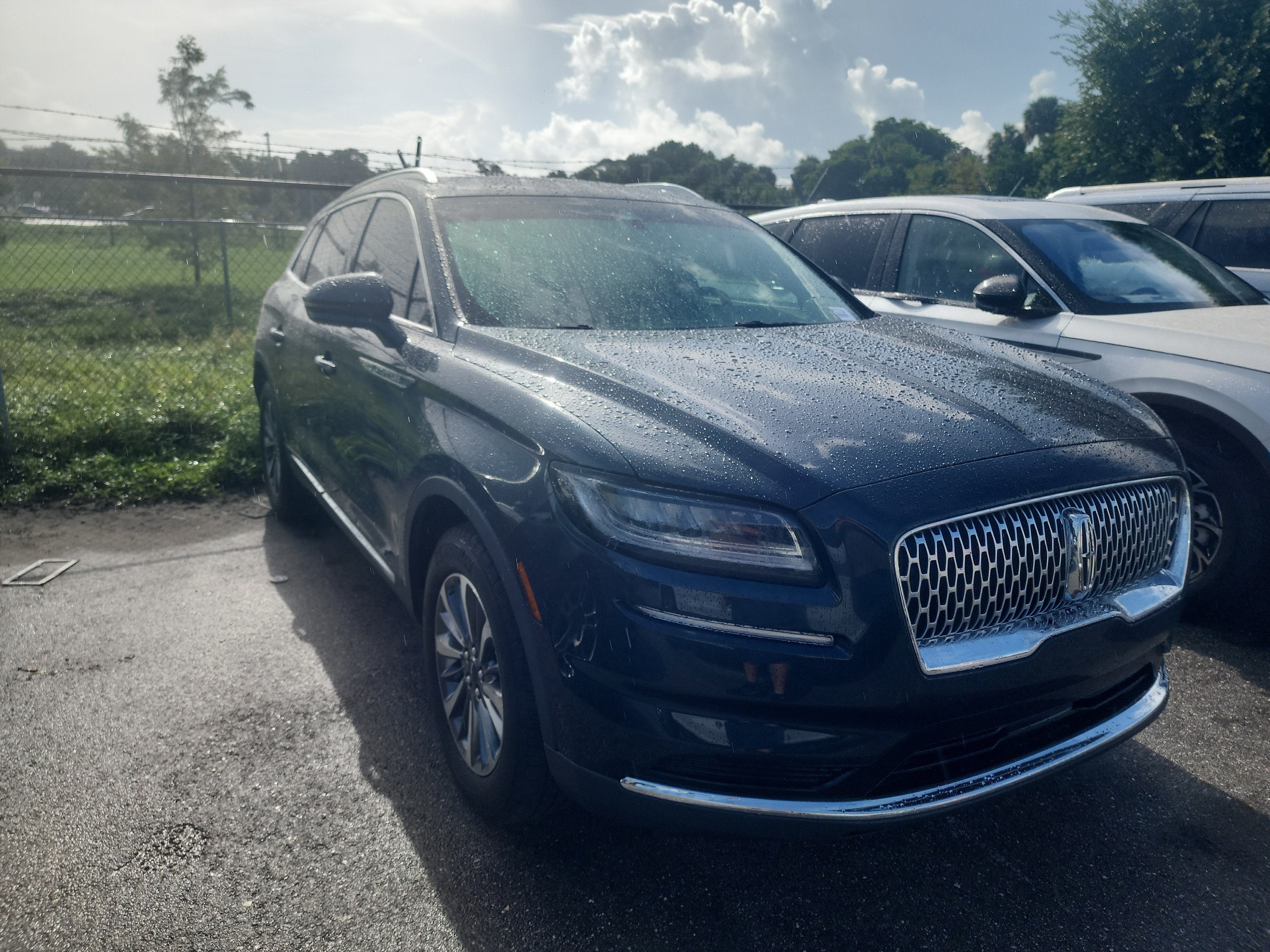 2023 Lincoln Nautilus Standard