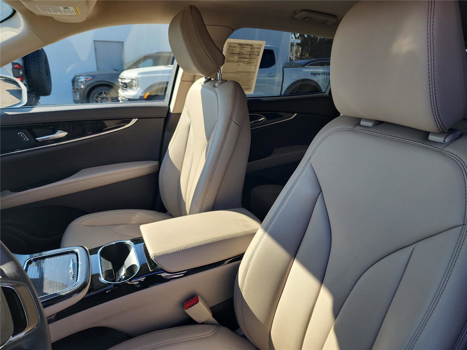 2023 Lincoln Nautilus Standard