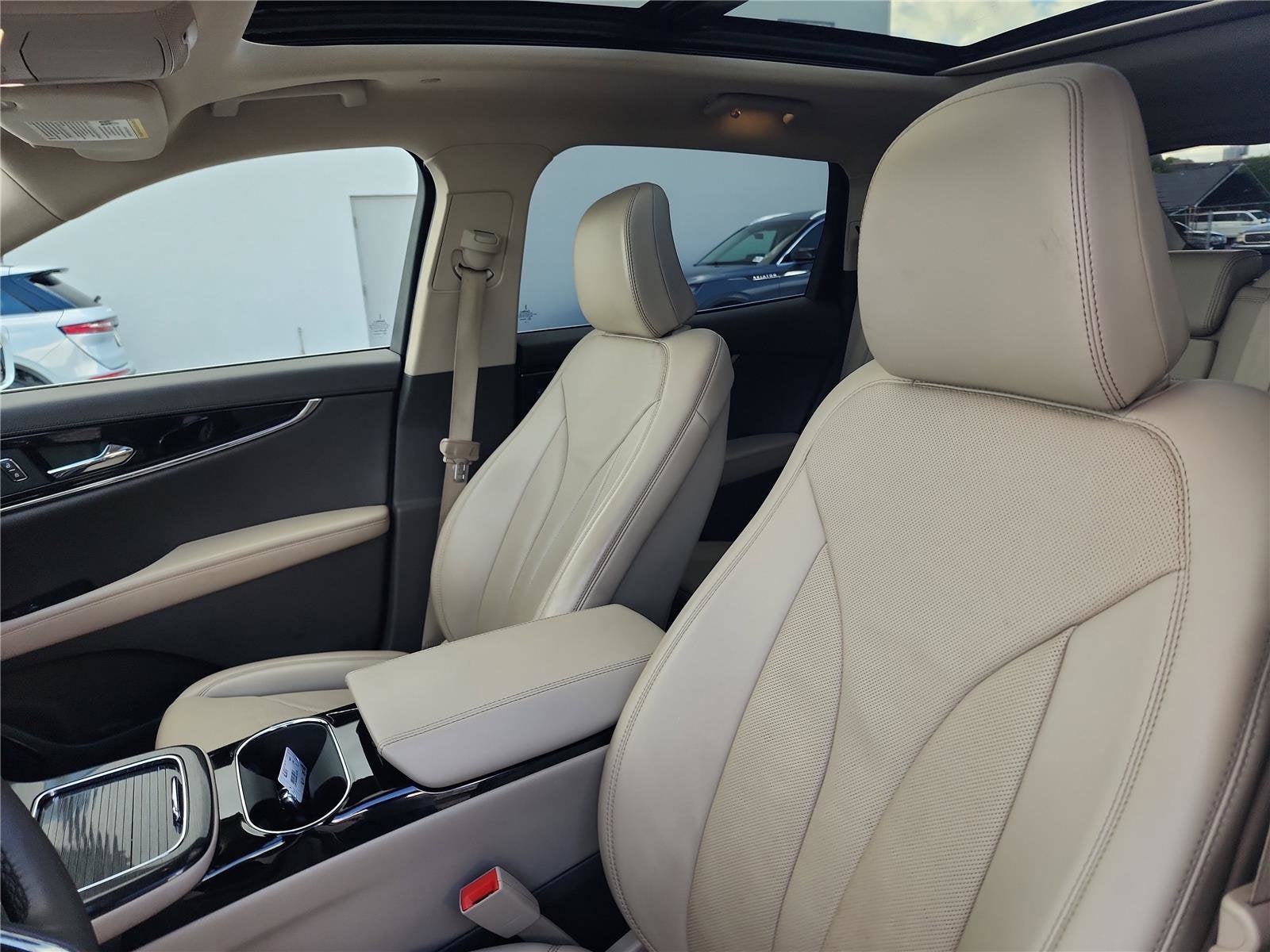 2021 Lincoln Nautilus Reserve