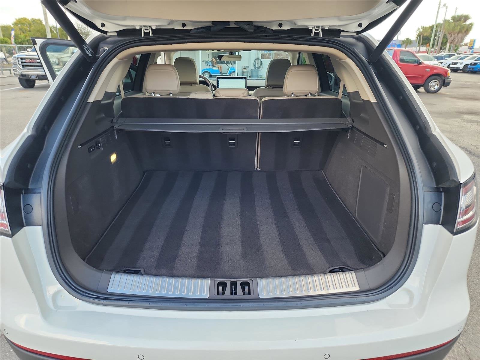 2021 Lincoln Nautilus Reserve