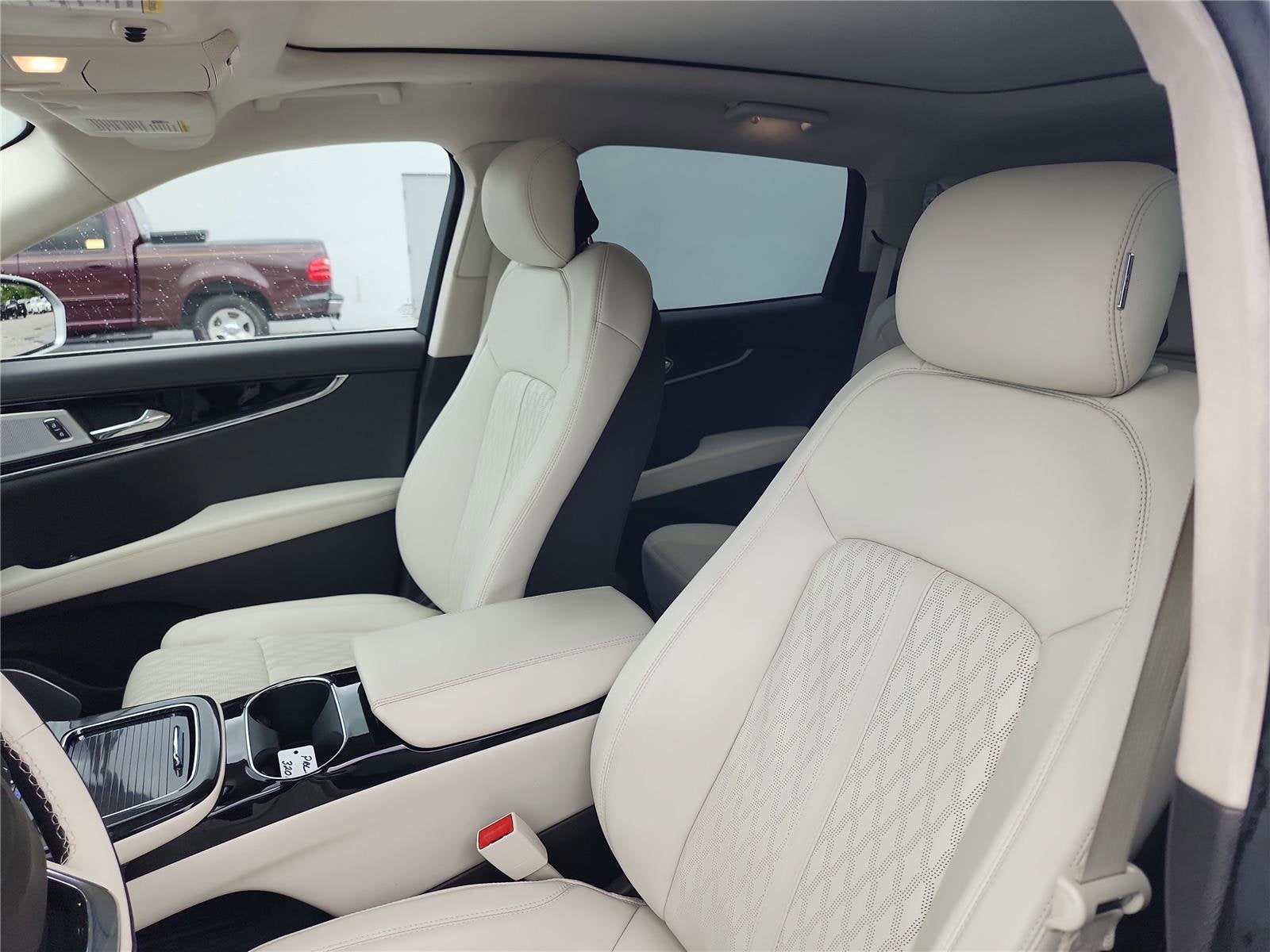 2023 Lincoln Nautilus Black Label