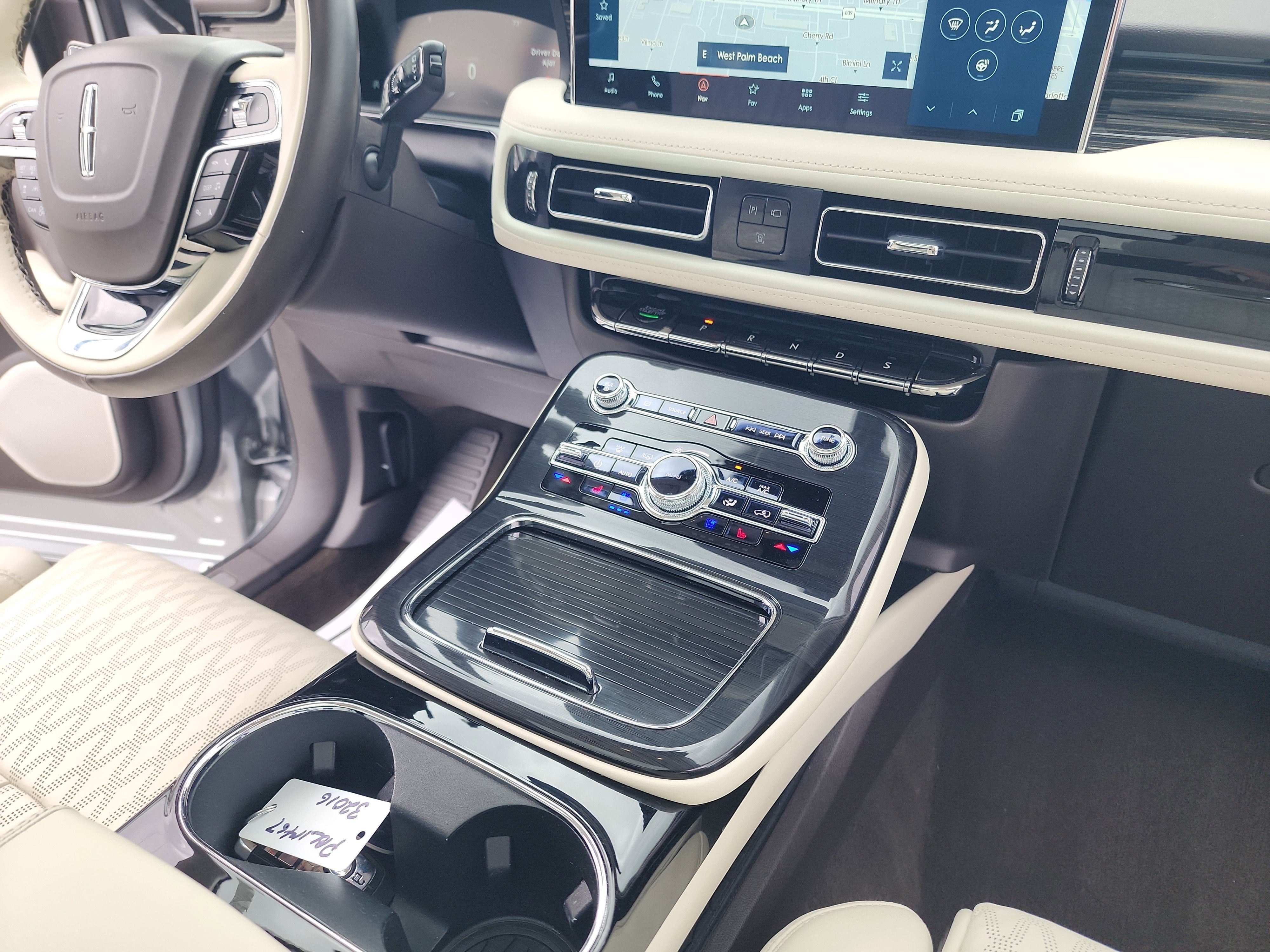 2023 Lincoln Nautilus Black Label
