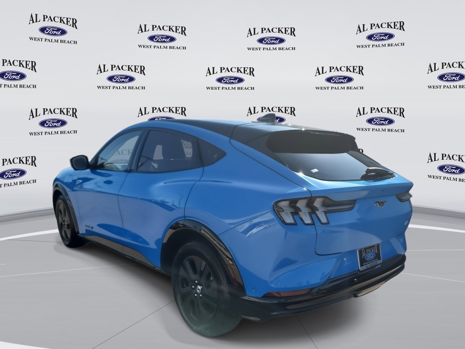 2022 Ford Mustang Mach-E California Route 1