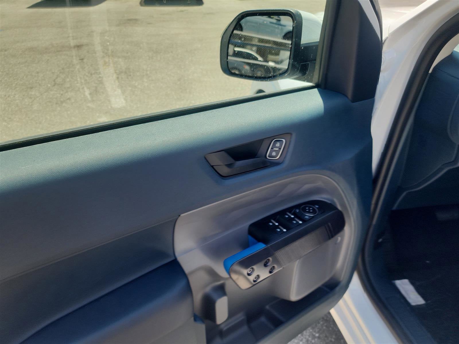 2025 Ford Maverick Lobo Standard