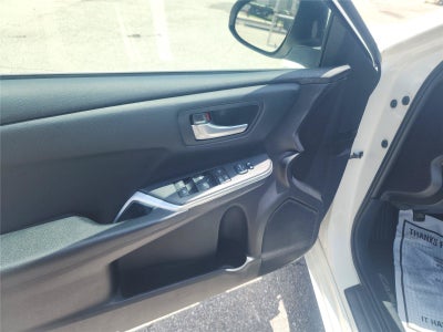2015 Toyota Camry SE