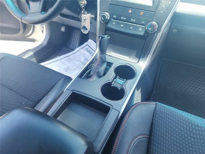 2015 Toyota Camry SE